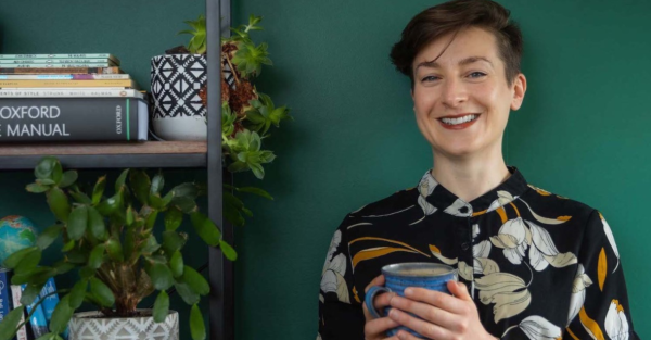 Te Wāhi Toi - Saturday Arts Social: Ekphrastic Creative Writing Workshop | Bone is Bone