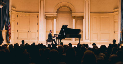 Te Wāhi Toi - Saturday Arts Social: Musical storytelling with Daniel Verstappen